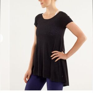 Lululemon Be Me Tee Tunic Size 6/8 Heathered Black / Black